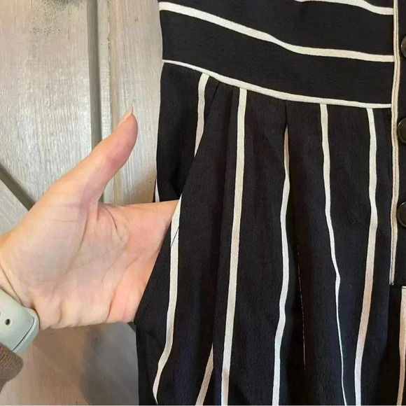 Loft black white striped romper lightweight summer spring jumper Ruffle - Picture 5 of 6